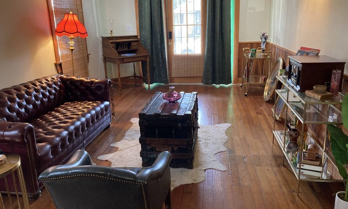 Saint Claude House | Josephine Suite: Jazz inspired Bywater house. 8 min away from the French Quarter