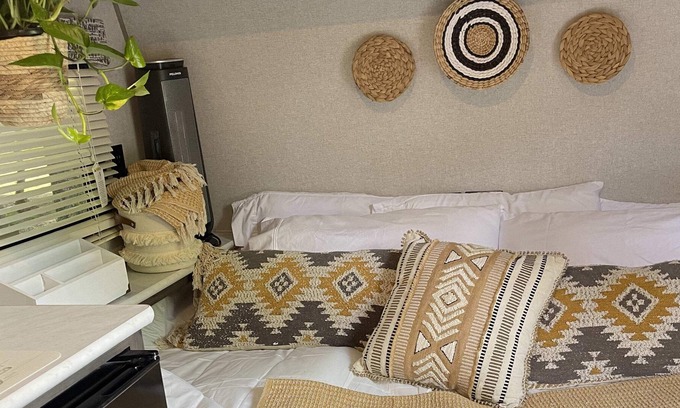 Waco House | Joshua's Tree Tiny RV (15 Min From Magnolia and Baylor!!)