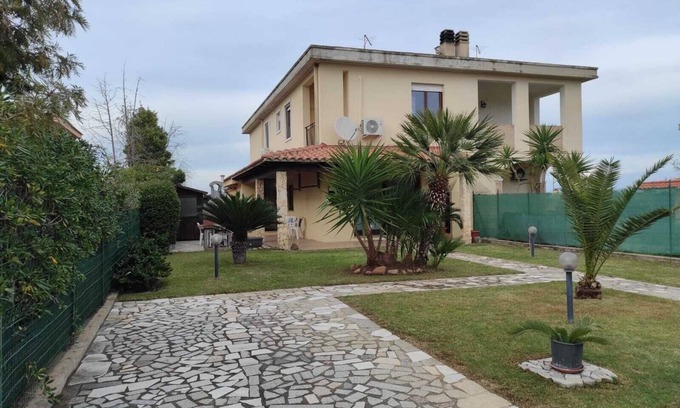 Capoterra House | Julia House