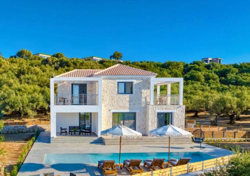 Neromilos Apartment | Julian Private Stone Villa with Sea View