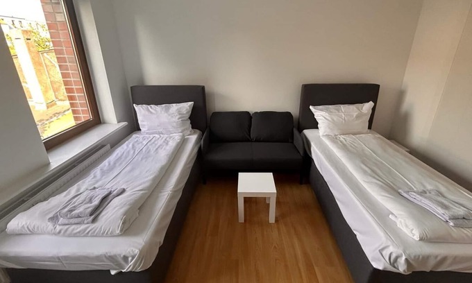 Neumuenster House | Juliusstraße 10a W2 - 2 bedrooms