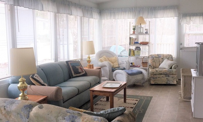 South Casco Cottage | July 4 week open! Walk to beach! BOOK NOW1