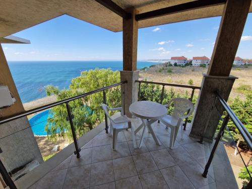 Kavarna Apartment | July Morning A35