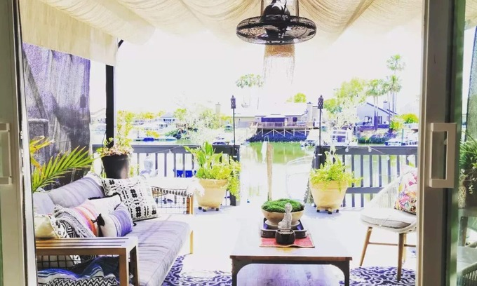 Discovery Bay House | Jungle Bungalow - Unique Home on the Water