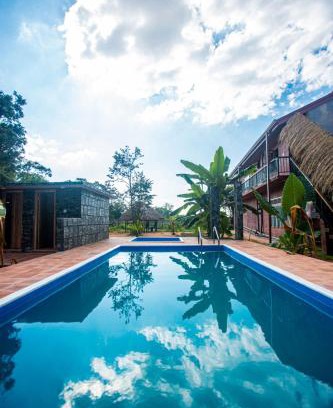 Inamaluwa Hotel | Jungle Hut Resort Sigiriya