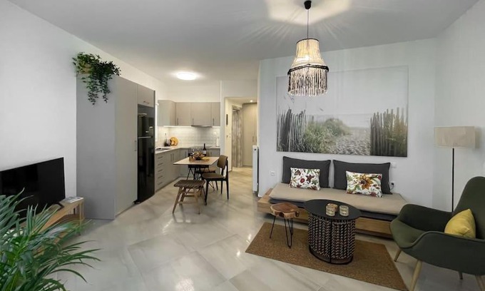 Triovasalos Apartment | Just Live