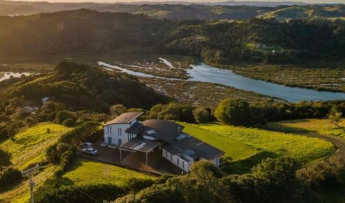 Waiwera Villa | JV Villa
