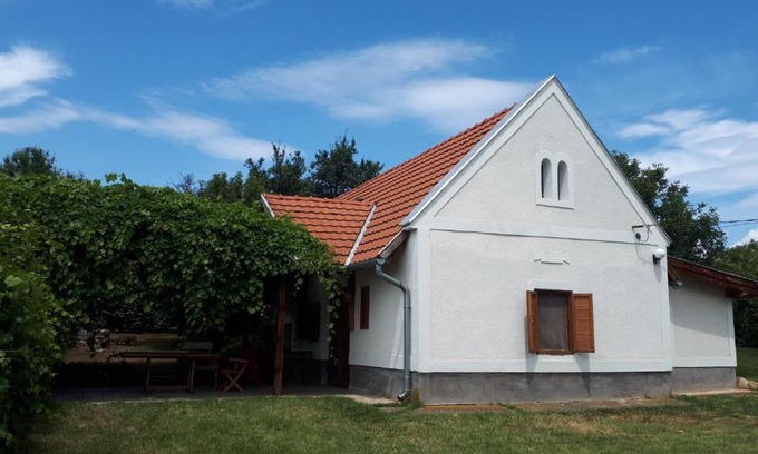 Tagyon House | Káli 120