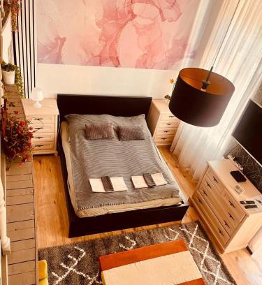 Jozsefvaros Apartment | Kálvária with balcony, FREE PARKING and AC