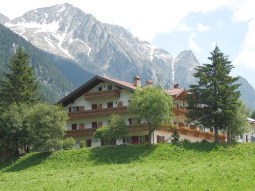 Rasun Anterselva Apartment | Kühlerhof
