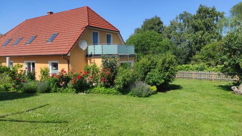 Steffenshagen Apartment | Küstenblüte