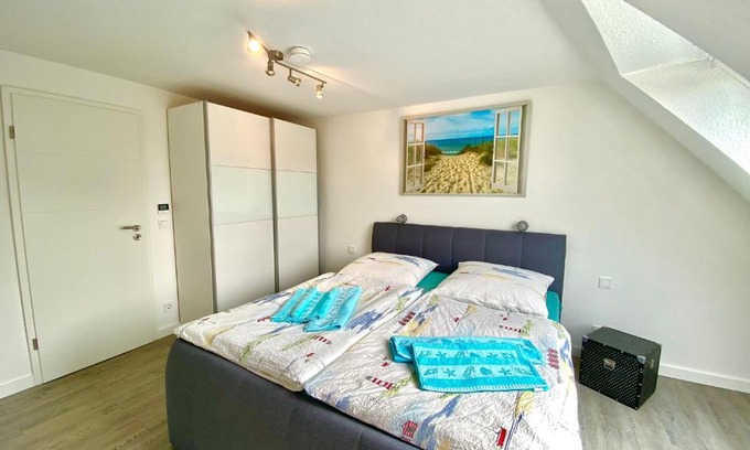 Doese Apartment | Küstentraum Cuxhaven, FeWo schön & modern, Strand -Grimmershörnbucht
