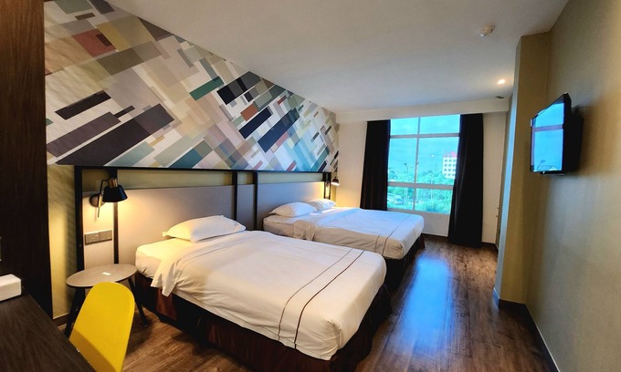 Penampang Hotel | K Hotel