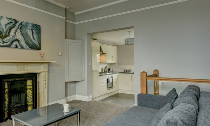 Bridgwater Apartment | K Suites - Spacious 2 bed Apt w/ free parking