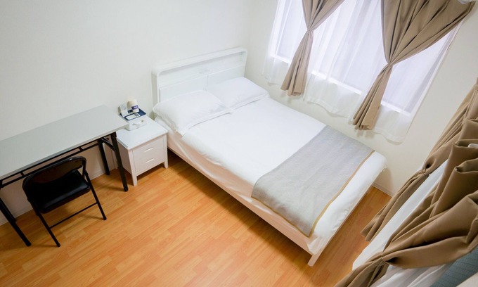 Nakano Apartment | Kabukicho、Shinjuku 4 mins by train丨Convenience store 3 mins away｜Independent kitchen and bathroom｜Shinjuku, Kabukicyo 4 mins丨Oumekaku301