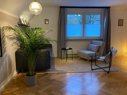 Soltau Apartment | Kaffee, Klima, Klappsessel - Zentrale FeWo für 5 Gäste, Nähe Bahnhof
