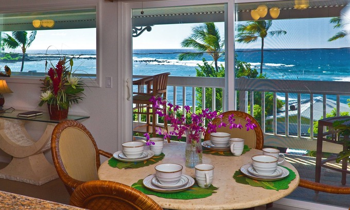 Kahaluu Bay Condo | Kahaluu Bay Across from Snorkel Beach - Awesome Ocean View