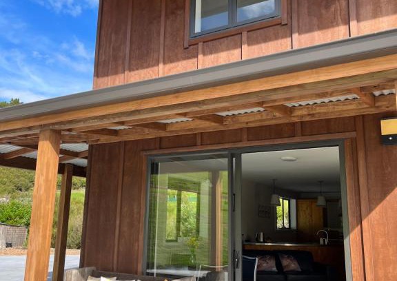 Tawharanui House | Kahu Farm Apartment