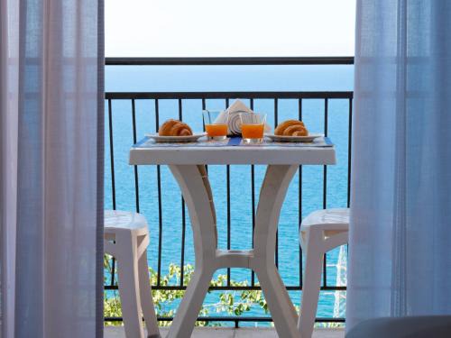 Santo Stefano di Camastra Apartment | Kalimera Apartment