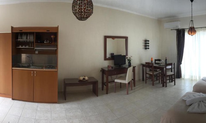 Paralia Kallonis Apartment | Kalloni Royal Resort