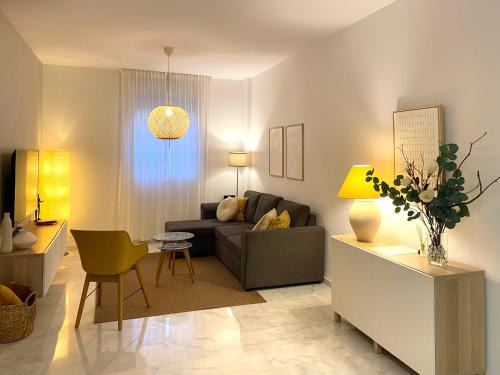 El Ejido Apartment | KALUKA Málaga center apartment - free parking