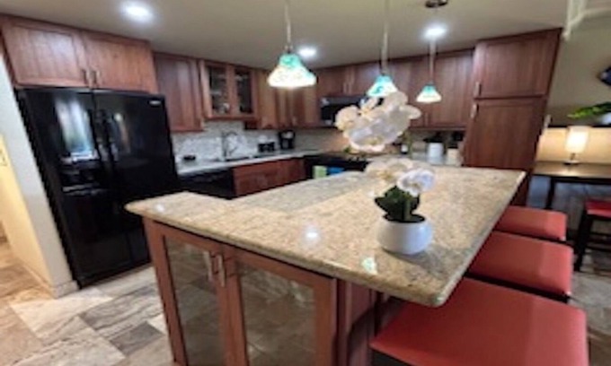Kihei Condo | Kamaole Sands Condo, 1 BDR, Beautiful space. Gourmet Kitchen Split A/C's