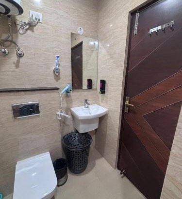 East of Kailash Apartment | kamstay