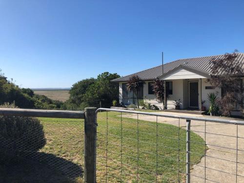 Venus Bay House | Kangaview