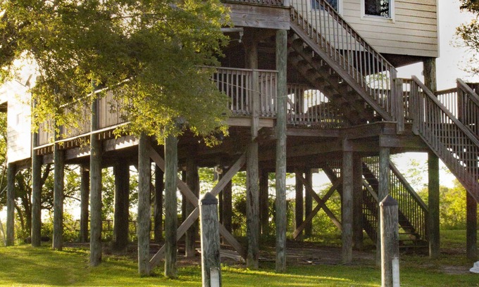 Hopedale Cabin | Kantcha Ketchum Fishing Lodge - The Best Fishing Camp in Hopedale/Delacroix area