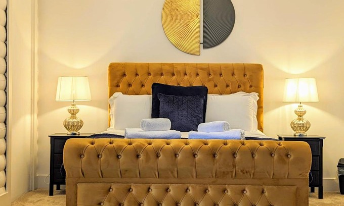 Blairgowrie Cabin | Kaoglen Doe-Feature Bathroom-Cairngorms-Pets Allowed