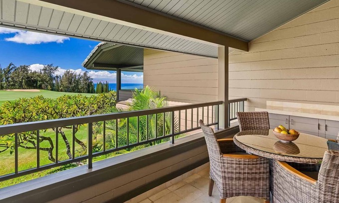 Kapalua Condo | Kapalua Ridge Villa 2322 By Parrish Maui - Golf & OV with AC