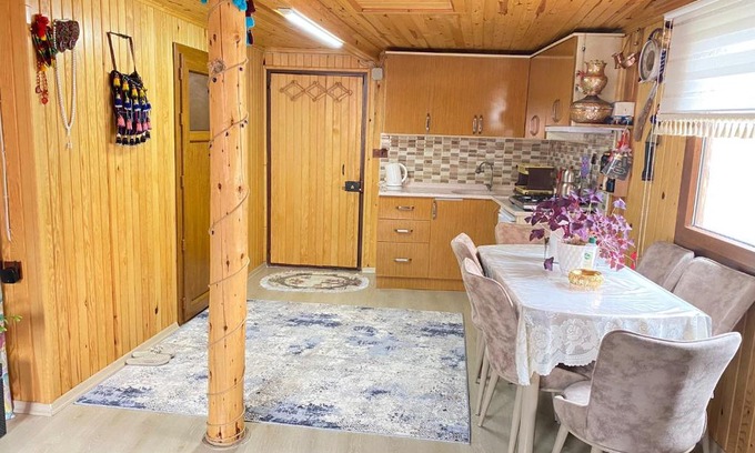 Duzkoy House | Kara Kızın Yeri Konaklama