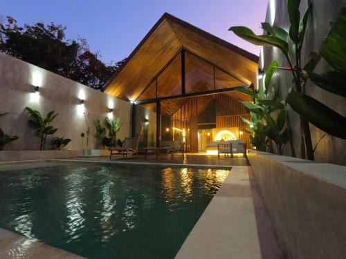 Uluwatu Villa | Karang Villas Uluwatu