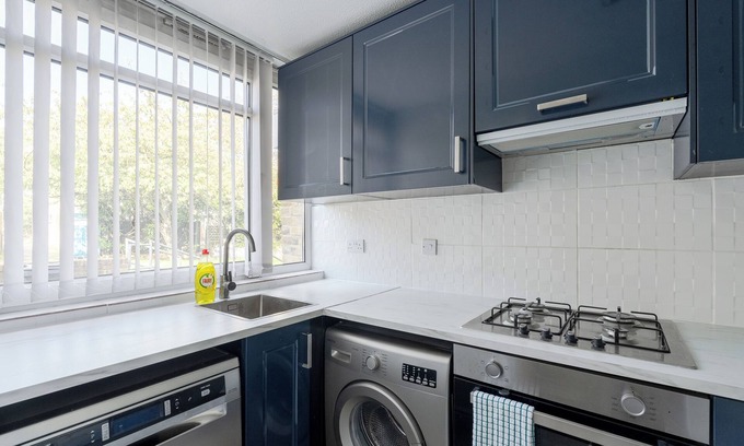 Fairfield House | Karazo Property- Luxury 2 bed in Croydon