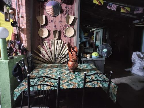 Padawan House | Karen Tibura Homestay