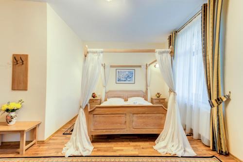 Sebes Hotel | Karlhof