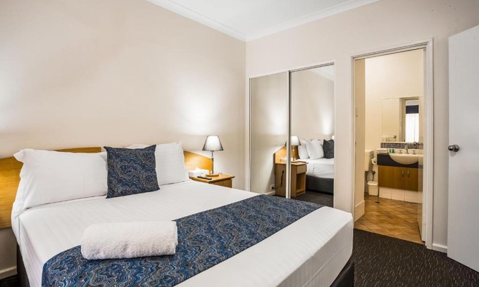 Karratha Hotel | Karratha Central Apartments