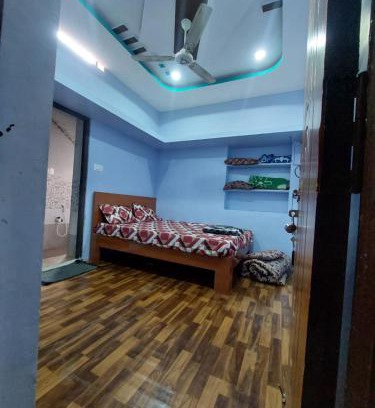 Kamalapur House | Karthik family guest house