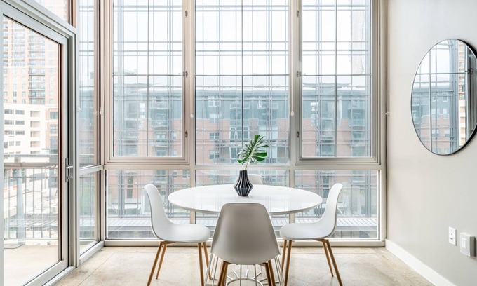 Second Street District Apartment | Kasa Downtown Austin