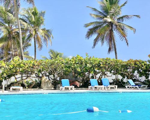 Condado Apartment | KASA El Sol by the Sea with Pool and Parking