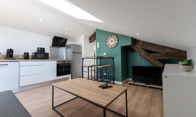 Saint-Chamond Apartment | KASA NOVA - Tout équipé & CLIMATISATION
