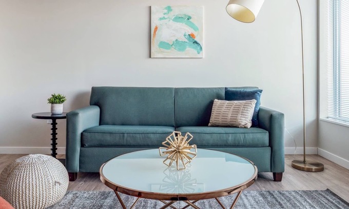 Lowry Hill East Apartment | Kasa | Traditional 2 BD + Near Local Eateries | Minneapolis