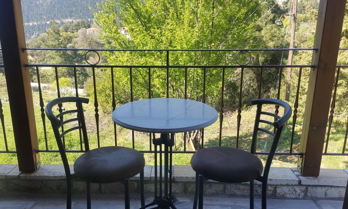Kastanea House | Kastania Guesthouse