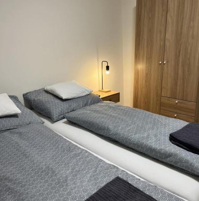 Gyor House | KatalinKert Apartman 3