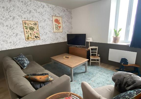 Saint-Christophe-du-Bois House | Katel chez elle - Maison 5 pers