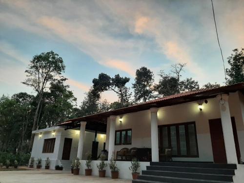 Sakleshpur House | Katihalli Estate Stays