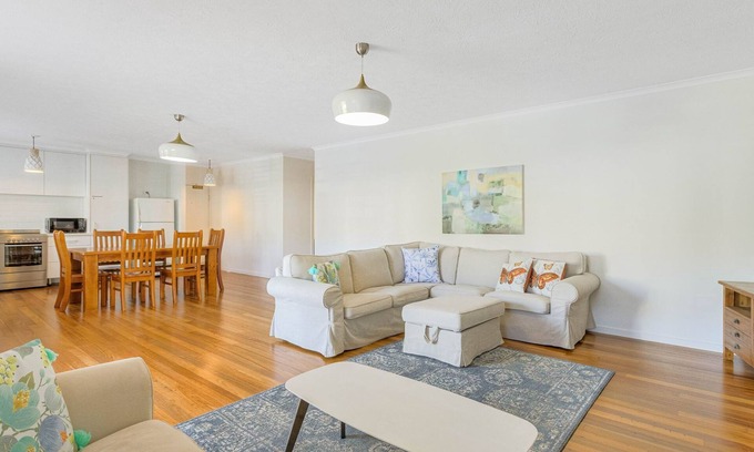 Bilinga Apartment | Kauai 2 - Pet Friendly Beachside Bilinga - Min. 3 Night Stays
