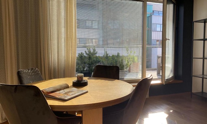 Kesklinn Apartment | Kaupmehe Terrace Apartment, free parking