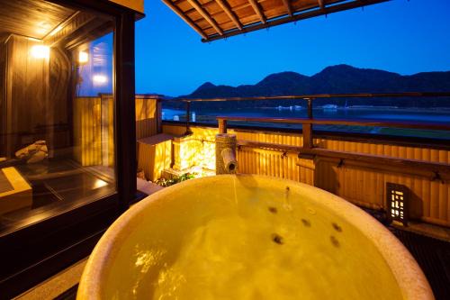Kinosaki Onsen Hotel | Kawaguchiya Kinosaki Riverside Hotel