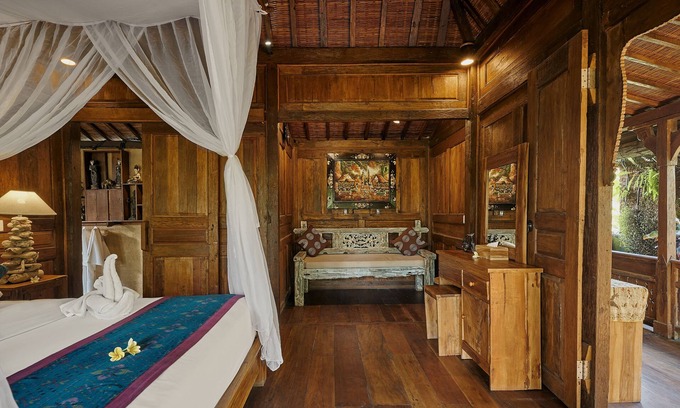 Petulu Villa | Kawan Antique Ubud Villa